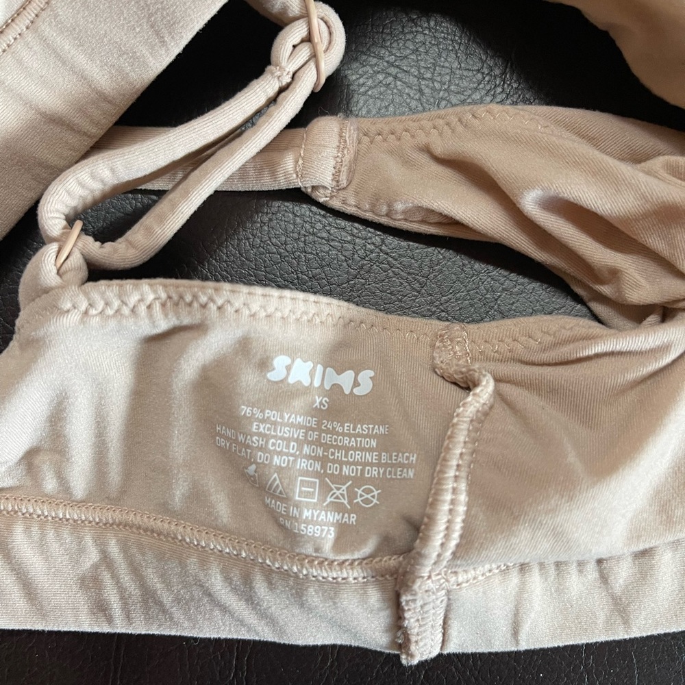 Skims fits everybody scoop neck bra